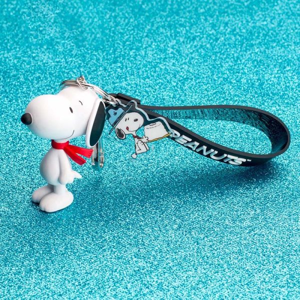 Peanuts Snoopy Keychain - The World Famous Dog - Limited Edition For Cheap - Image 3