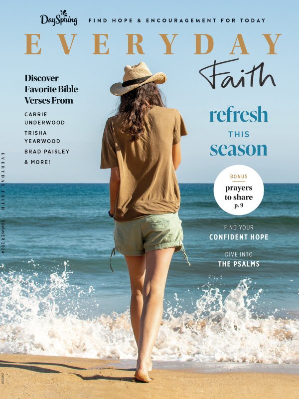 DaySpring - Everyday Faith Summer: Favorite Bible Verses From Carrie Underwood, Trisha Yearwood, Brad Paisley, Refresh This Season, Find Confident Hope, Dive Into Psalms, Bonus Prayers To Share & More Online Hot Sale
