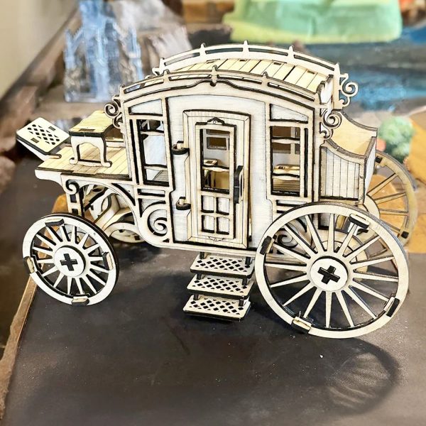 Old Horse-Drawn Carriage with Opening Doors and Moving Wheels Online Hot Sale