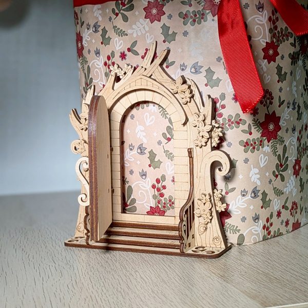 Whimsical Woodland Shelf Elf Door Discount - Image 2