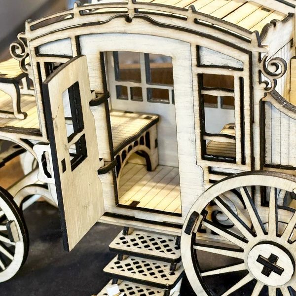 Old Horse-Drawn Carriage with Opening Doors and Moving Wheels Online Hot Sale - Image 5