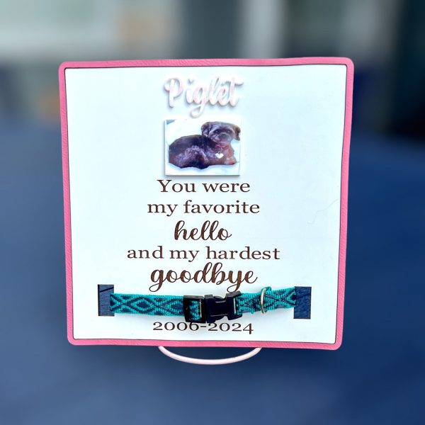Heartfelt Pet Memorial Keepsake Plaque (with Slot for Pet s Collar) Supply