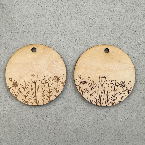 Customizable Round Wildflower Ornament or Gift Tag (Set of 2) Hot on Sale