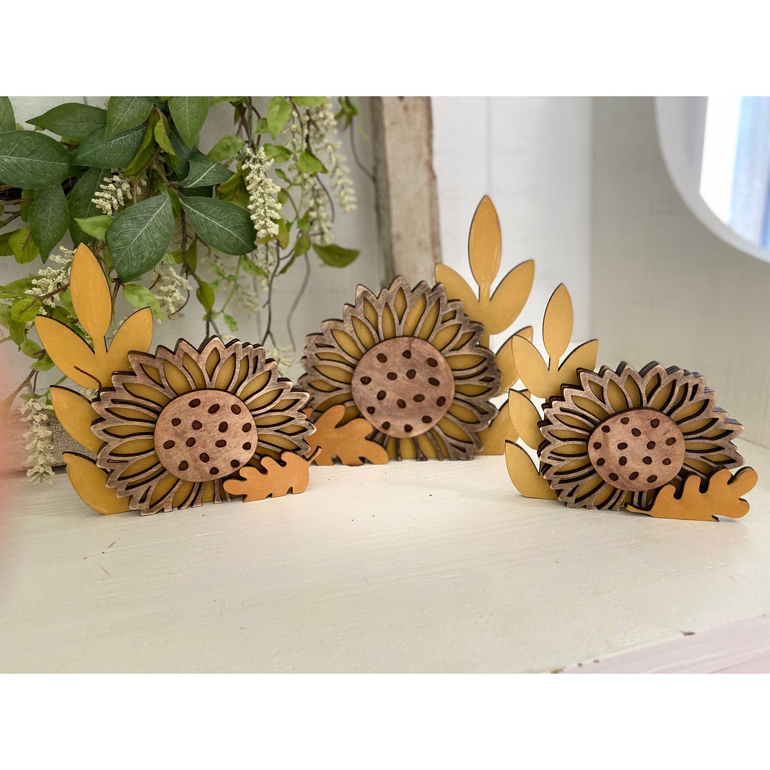 Chunky Sunflower with Leaves and Wheat Shelf Sitter Fall Décor (Set of 3) Fashion