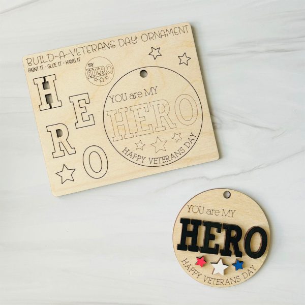 Build a Veterans Day Ornament Pop-Out Card Online